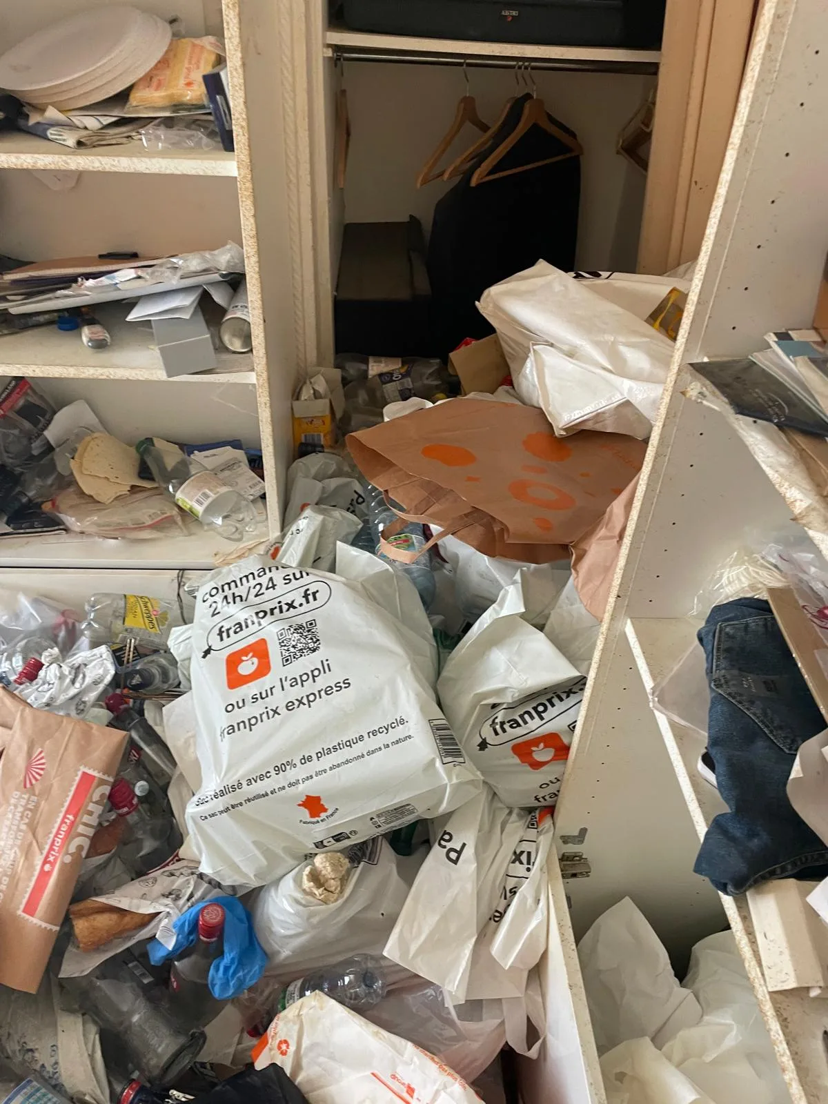 Que faire si un héritier refuse le nettoyage alors que le logement est dangereux : focus sur Saint-Maur-des-Fossés et ses environs